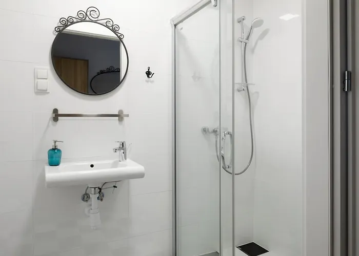 Хостел Moho Xl *