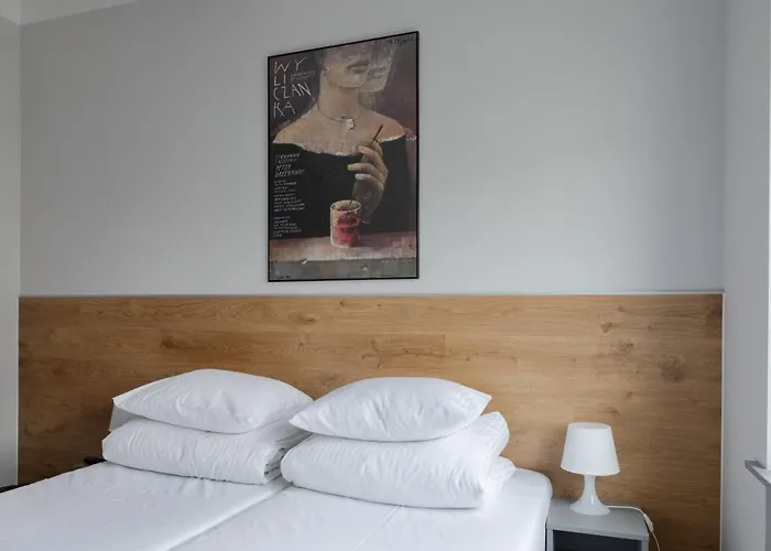 Moho Xl Хостел