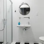 Hostel Moho Xl *