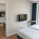 Moho Xl Hostel
