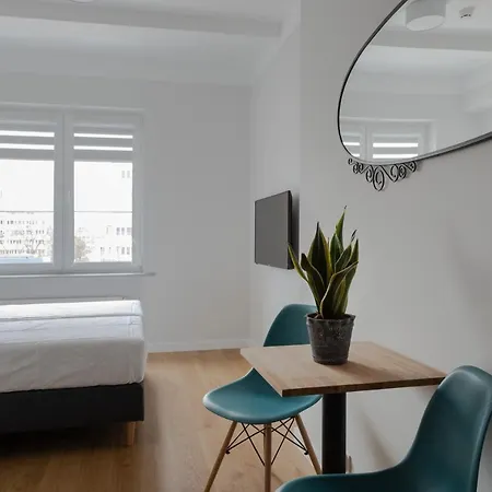Hostel Moho Xl Βρότσλαβ